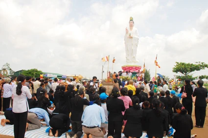 Bạc Liêu: Lễ hội mừng Khánh đản Đức Quán Thế Âm